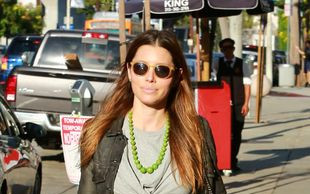 Jessica Biel przyłapana w bardzo niegwiazdorskim momencie (FOTO)