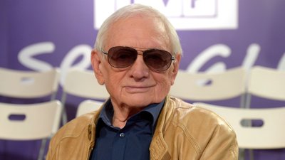 Ożywili postać Lucjana za pomocą AI w jubileuszowym odcinku! Fani „M jak miłość” kipią z wściekłości