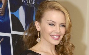 Kylie Minogue jak zwykle sexy (FOTO)