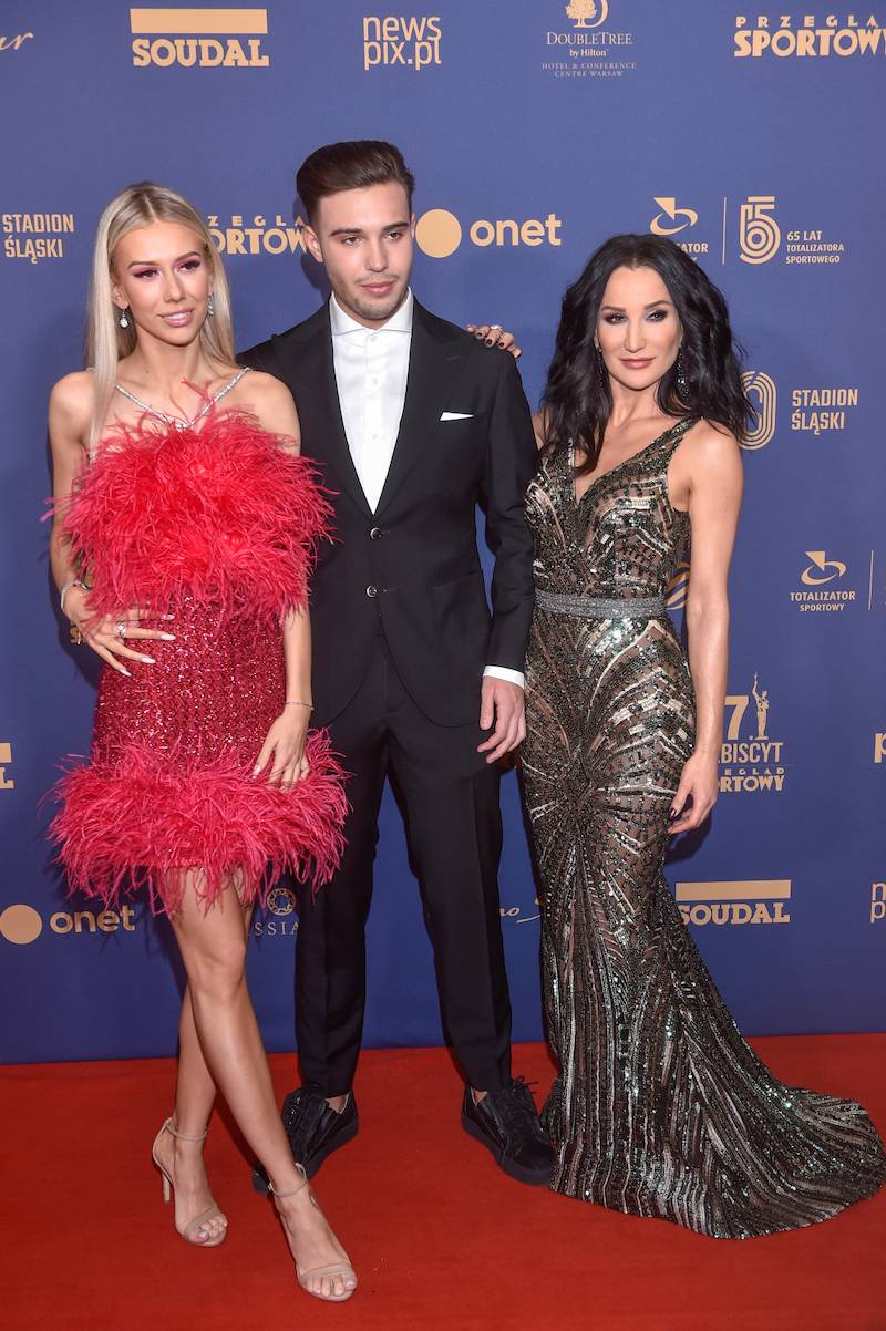 Justyna Steczkowska skończyła 50 lat. Tak zmieniła się przez lata (DUŻO ZDJĘĆ)