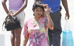 M.I.A. z synkiem na plaży (FOTO)