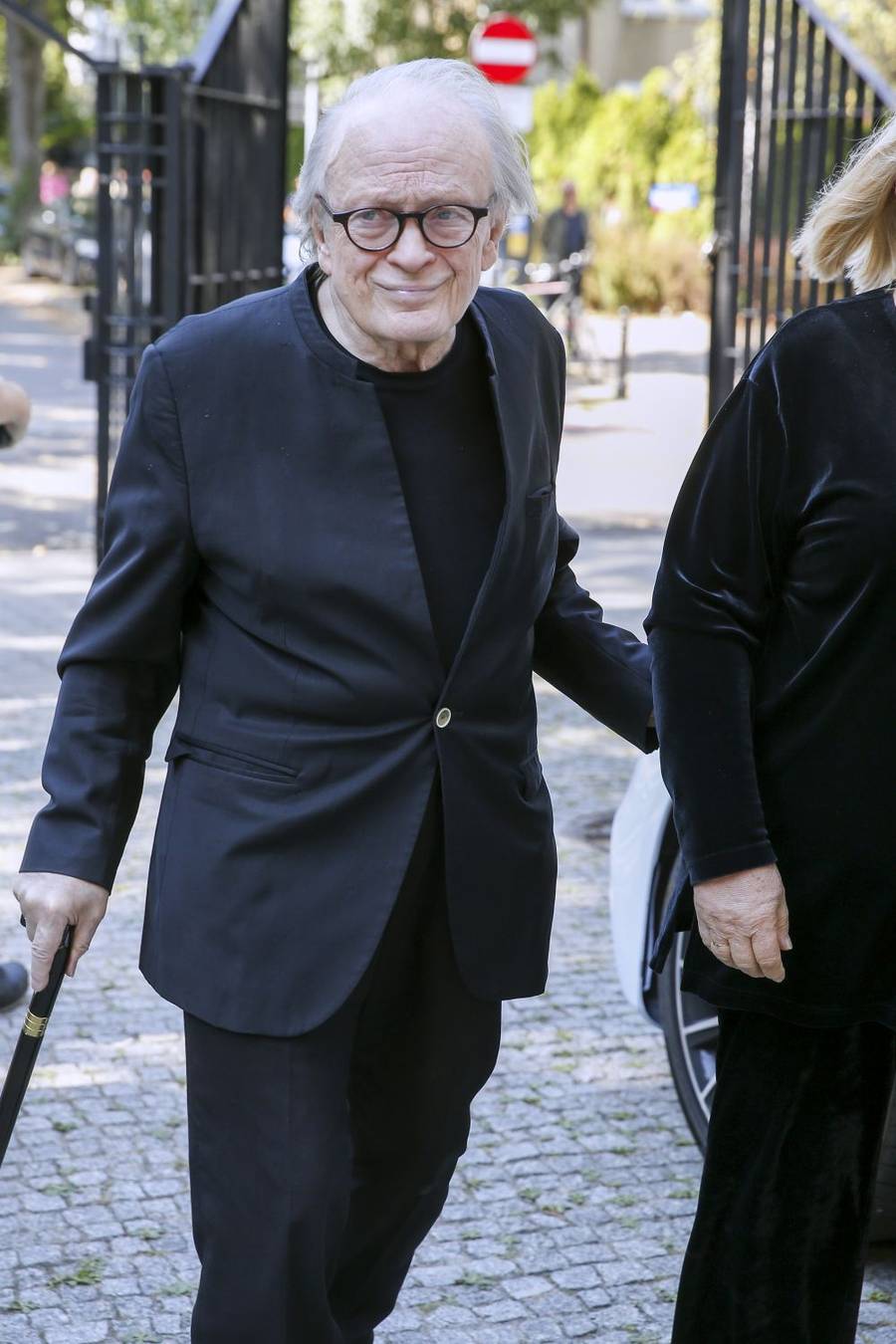 Tłumy gwiazd żegnają Stanisława Sojkę! Szroeder, Królikowska, Olejnik, Zamachowski…(FOTO)