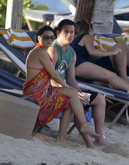 Channing Tatuum i ciężarna Jenna Dewan na plaży