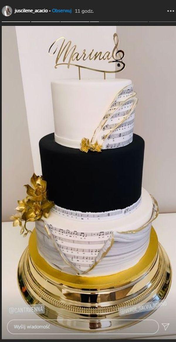 Urodzinowy tort Mariny Łuczenko-Szczęsnej, fot. Instagram piosenkarki