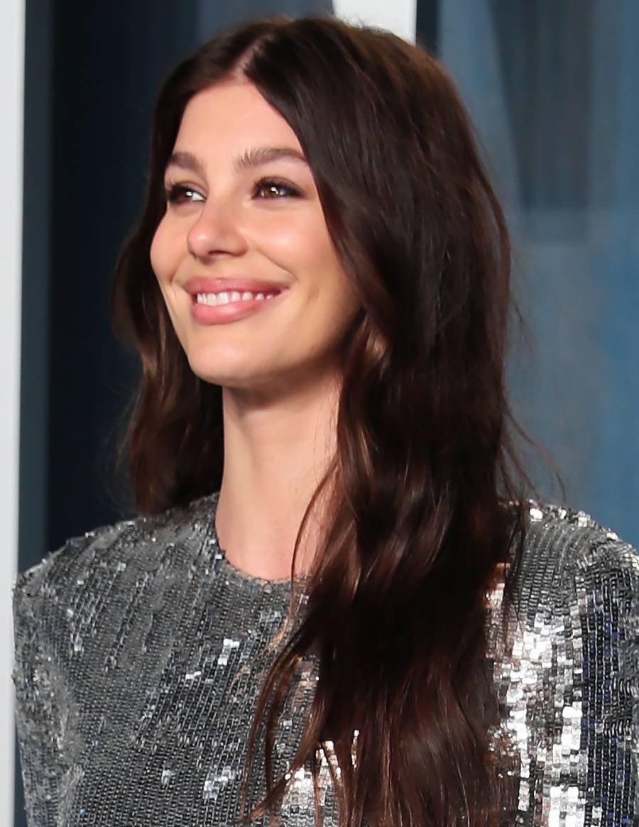 Vanity Fair Oscar Party 2022. Wyjątkowo to nie Hailey Bieber błyszczała, a Chrissy Teigen i Rebel Wilson