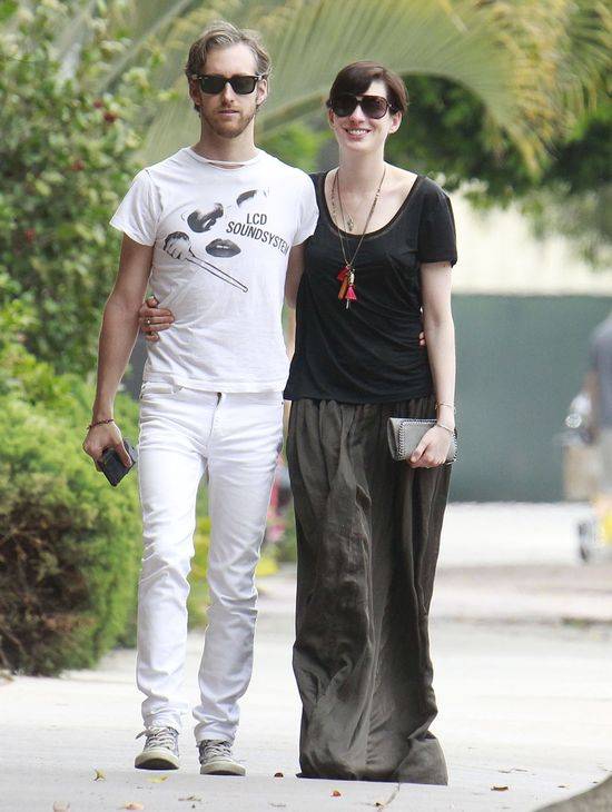 Styl Anne Hathaway zmierza na dno