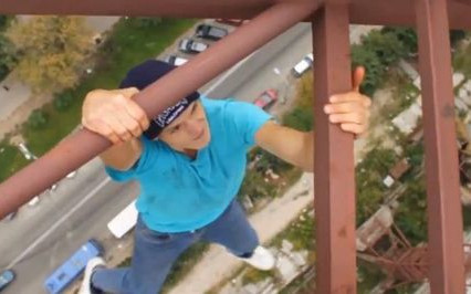 Mustang Wanted – Ukrainiec, który igra ze śmiercią [VIDEO]