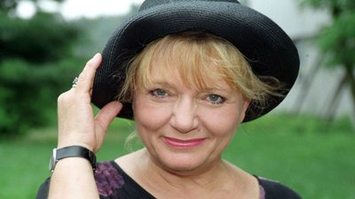 83-letnia Anna Seniuk na zdjęciach w młodości. Spójrzcie, jaką była pięknością