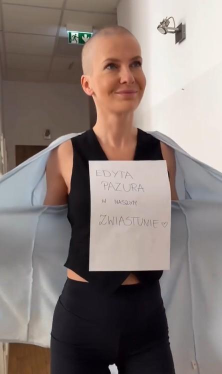 Edyta Pazura ogoliła głowę na streamie Łatwoganga, fot. Instagram