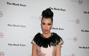 Kourtney Kardashian jakiej jeszcze nie widzieliśmy (FOTO)