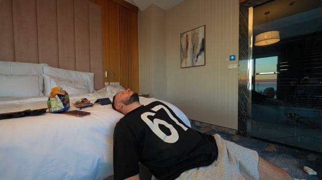 Teraz Książulo wystosował kolejny atak w stronę Hotelu Gołębiewski, Instagram