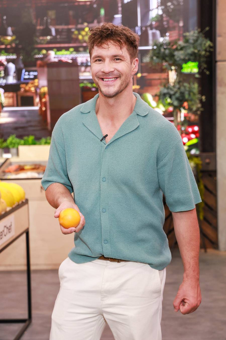 Tak prezentuje się 17. edycja “MasteChefa”. Czarujący Roznerski kusi spojrzeniem!