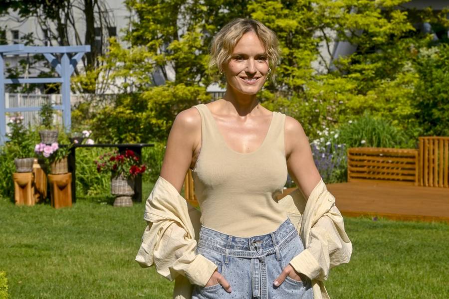 Gwiazdy o poranku w “Pytanie na Śniadanie”! Olśniewająca Monika Jarosińska, Magdalena Lamparska (FOTO)