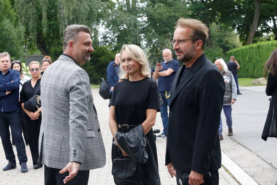 Plejada gwiazd żegna Joannę Kołaczkowską! Ten widok rozdziera serce na kawałki…(FOTO)