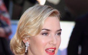 Kate Winslet jest dumna ze swoich piersi