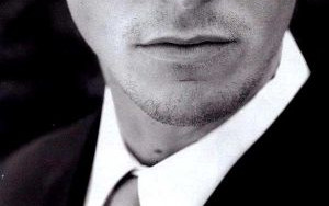 Bale narzeka na pelerynę