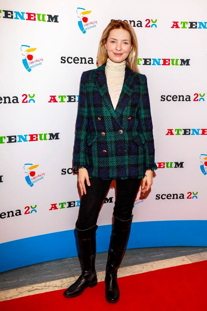 Premiera spektaklu “Wzrusz moje serce”. WOW! Anna Cieślak i Edward Miszczak razem na ściance