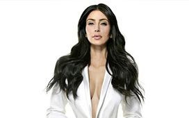 Co zrobili z twarzą i nogami Kim Kardashian (FOTO)