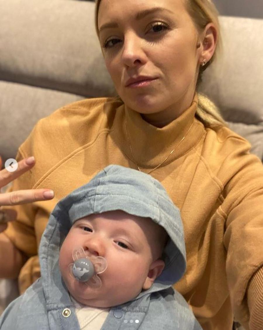 Syn Basi Kurdej-Szatan jest do niej podobny? 