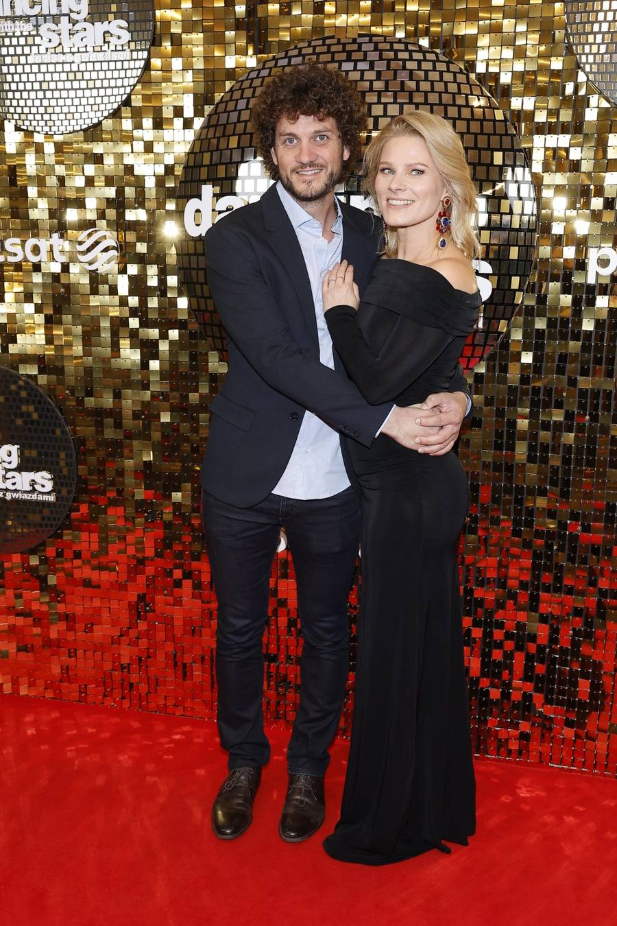 Gwiazdy brylują na ściance “Tańca z Gwiazdami”! W kuluarach Marek Krupski z córką, Edyta Górniak, Anna Głogowska…