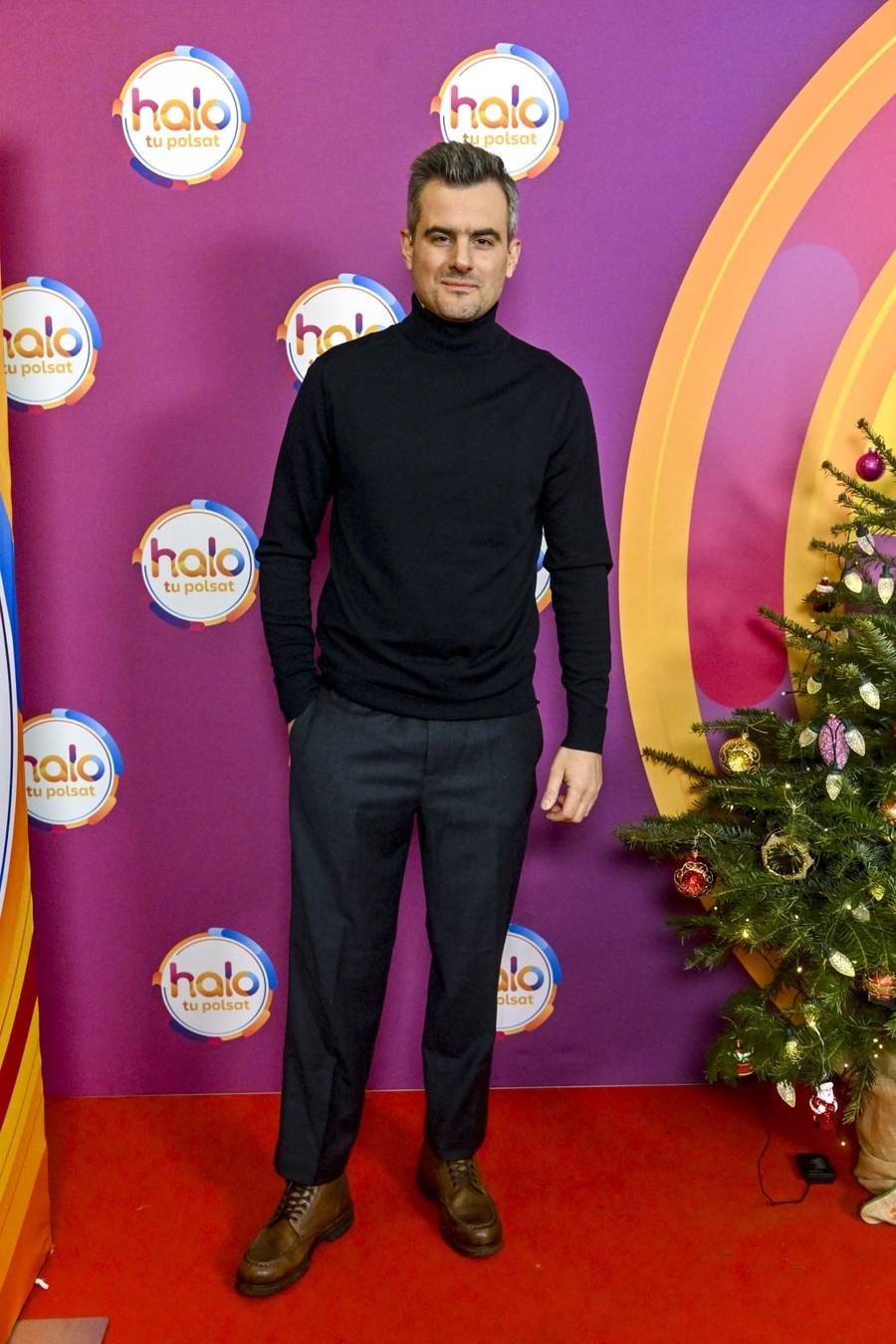 Poranek z “Halo Tu Polsat”! Karolina Gilon PROMIENIEJE w ciąży, Antoni Pawlicki rozdaje prezenty (FOTO)