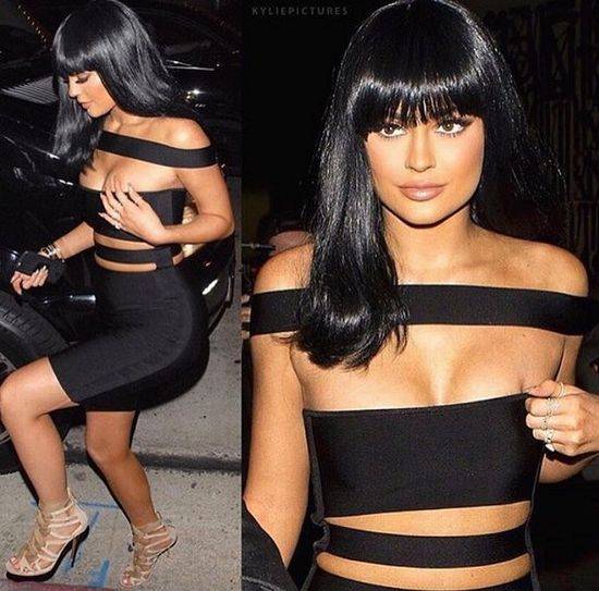 Zdjęcia, na których Kylie Jenner wygląda jak plastikowa lalka