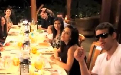 Kardashianowie śpiewają Katy Perry – E.T. [VIDEO]