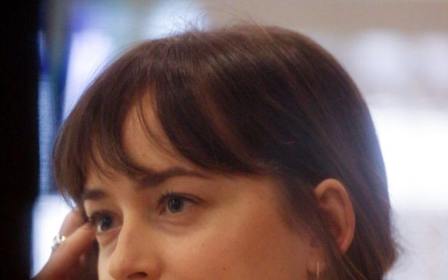Dakota Johnson BEZ MAKIJAŻU