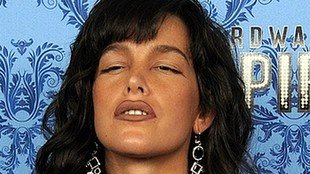 Czyj to piękny dekolt? (FOTO)