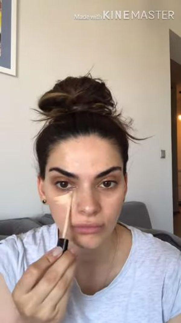 Teona maluje się jak Kendall Jenner