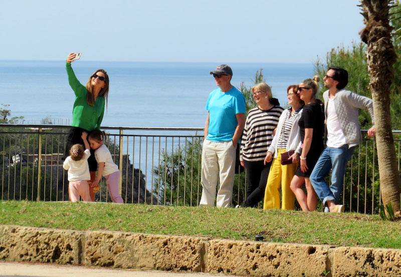 Paparazzi przyłapali Annę Lewandowską na Majorce (ZDJĘCIA)