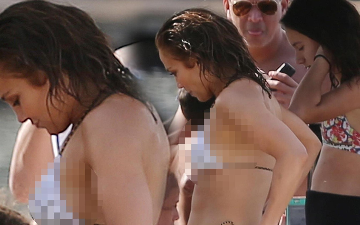 Jennifer Lopez bez push-upa i Photoshopa – tak wygląda NAPRAWDĘ