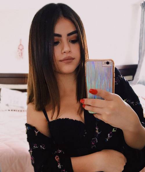 Czy Selena Gomez ma siostrę bliźniaczkę?