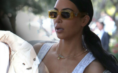 Kelnerka mówi, co zobaczyła, gdy Kim Kardashian zdjęła tę kurtkę