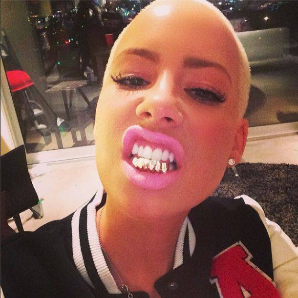 Gwiazdy z grillami na zębach