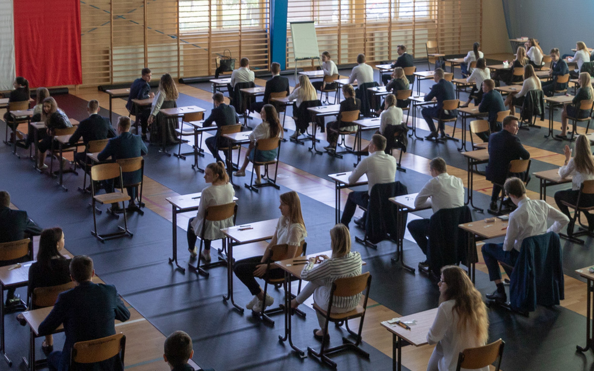 Matury w czerwcu, szkoły wciąż zamknięte – są nowe zarządzenia