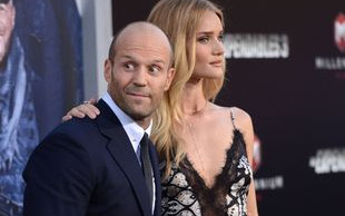 Najpiękniejsza para Hollywood na czerwonym dywanie (FOTO)