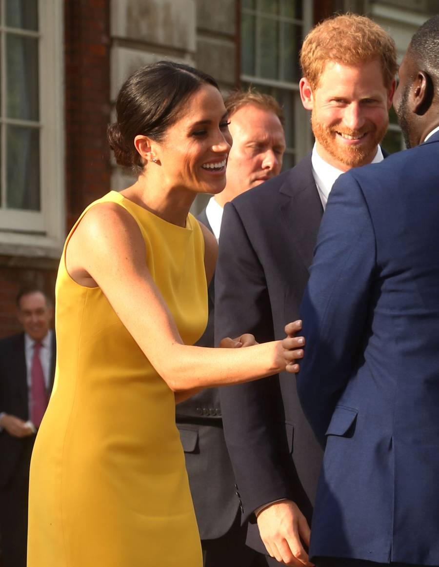 Księżna Meghan nie stosuje się do zaleceń królowej Elżbiety