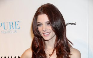 Ashley Green w objęciach Joe Jonasa (FOTO)