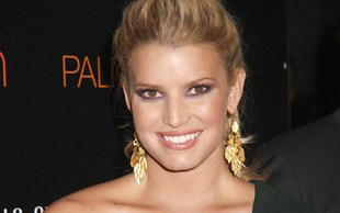 Jessica Simpson chce sprzedawać biustonosze