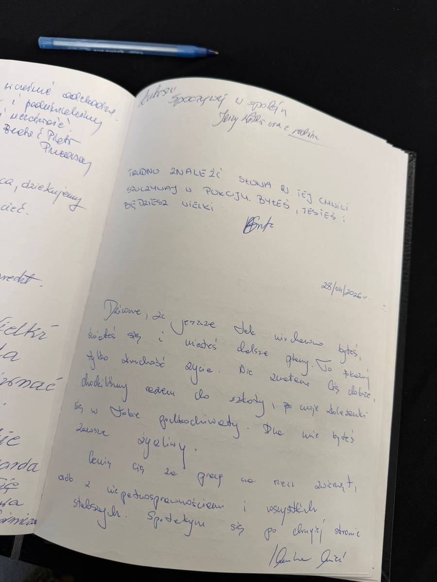 Tylko u nas! Niezwykłe słowa w księdze kondolencyjnej dla posła Litewki. Zajrzeliśmy do środka. Serce pęka…