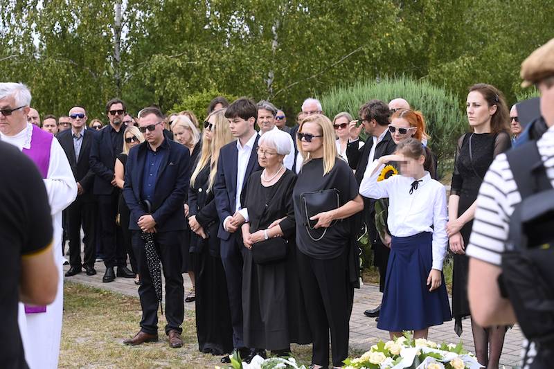 Pochowano Krzysztofa Banaszyka w wieku 54 lat. Plejada gwiazd na pogrzebie aktora