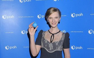 Aktorka w stylu pensjonarki (FOTO)