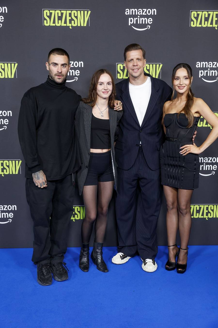 Quebonafide bryluje z ukochaną na premierze u Szczęsnych. Taki widok to rzadkość! (FOTO)