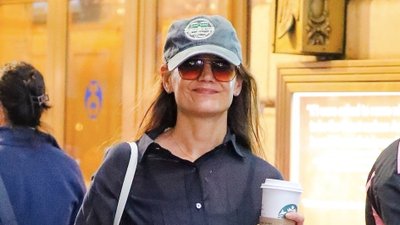Katie Holmes i jej jeansy za 10,000 złotych. Mamy dla was złą wiadomość – już są wyprzedane