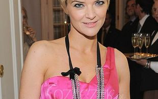 Zadłużona Richardson w sukience za 7 tys. złotych