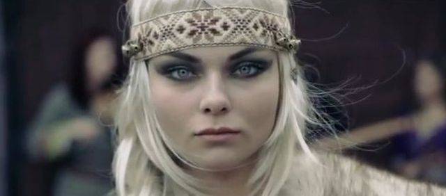 Luxuria Astaroth – “Jestem za gruba, by chodzić po wybiegach”