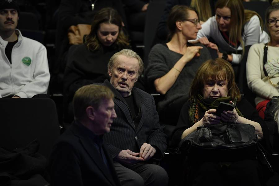 Gwiazdy na premierze “Bezimiennego dzieła”. Olbrychski, Kluźniak, Englert…