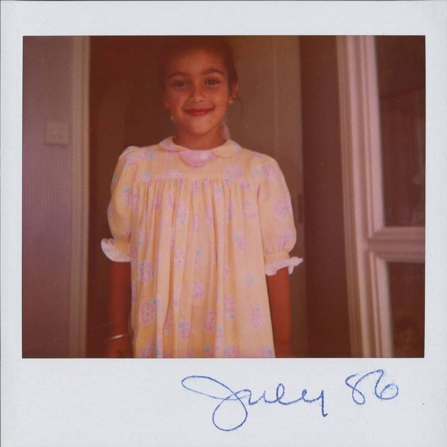 Kris Jenner pokazała archiwalne zdjęcia z Kim Kardashian. Bardziej naturalnej jej nie zobaczycie!