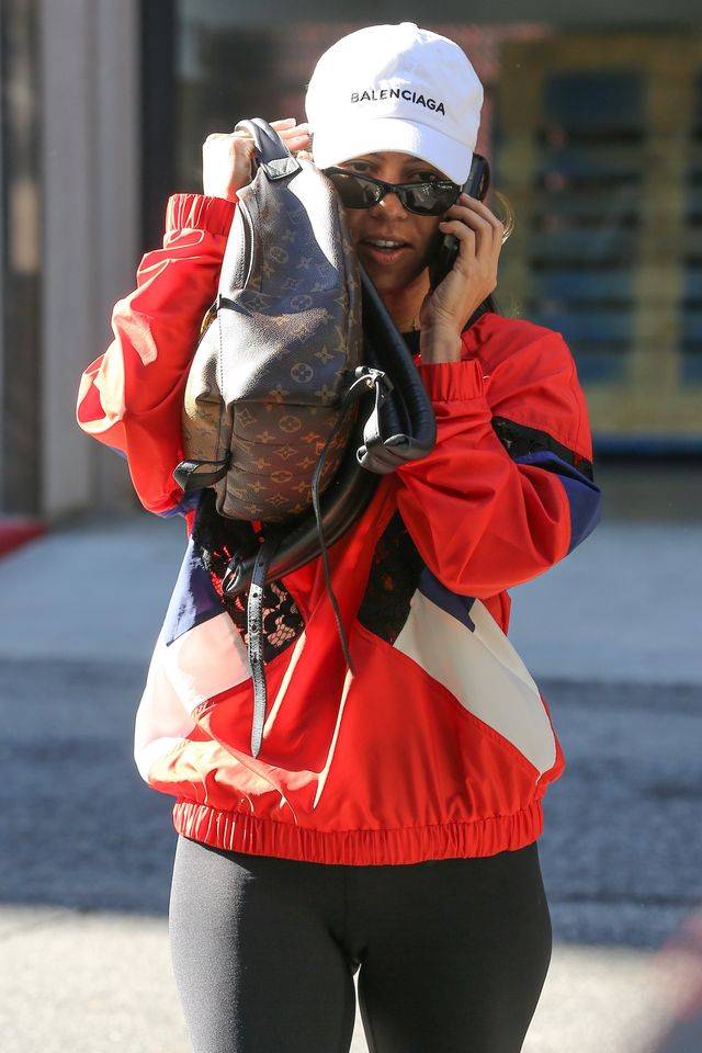 Kourtney Kardashian BEZ MAKIJAŻU – gdzie są jej RZĘSY?!